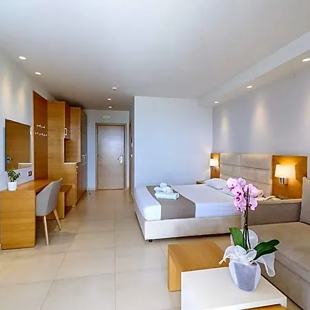 Giannoulis 3* Paralía