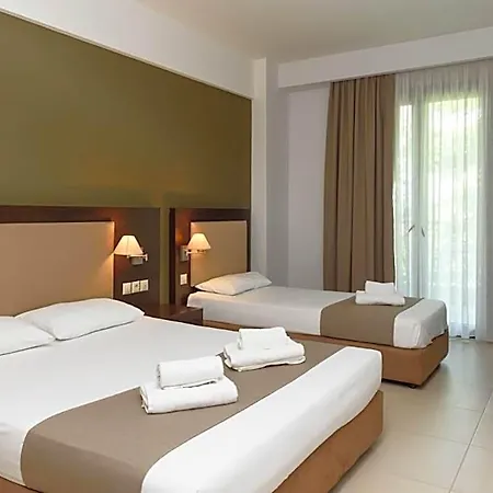 Giannoulis 3* Paralía